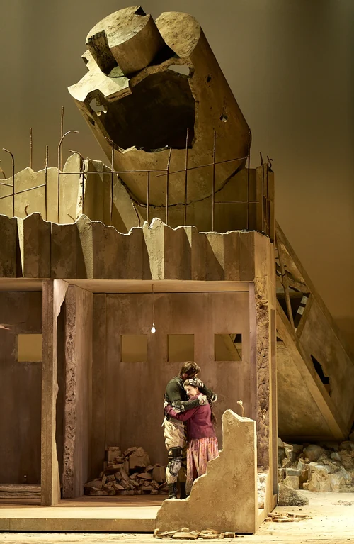 AIDA — production photo