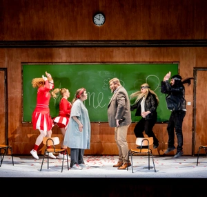 COSÌ FAN TUTTE — production photo