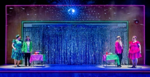 COSÌ FAN TUTTE — production photo