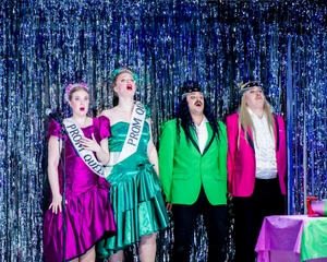 COSÌ FAN TUTTE — production photo