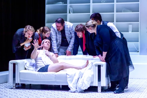 GIANNI SCHICCHI — production photo