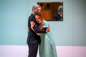 LA TRAVIATA — production photo