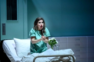 LA TRAVIATA — production photo