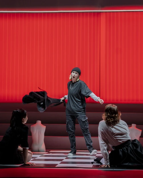 LE NOZZE DI FIGARO — production photo