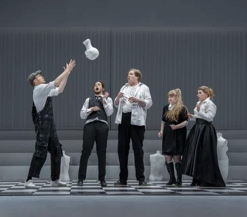 LE NOZZE DI FIGARO — production photo
