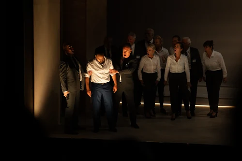 UN BALLO IN MASCHERA — production photo